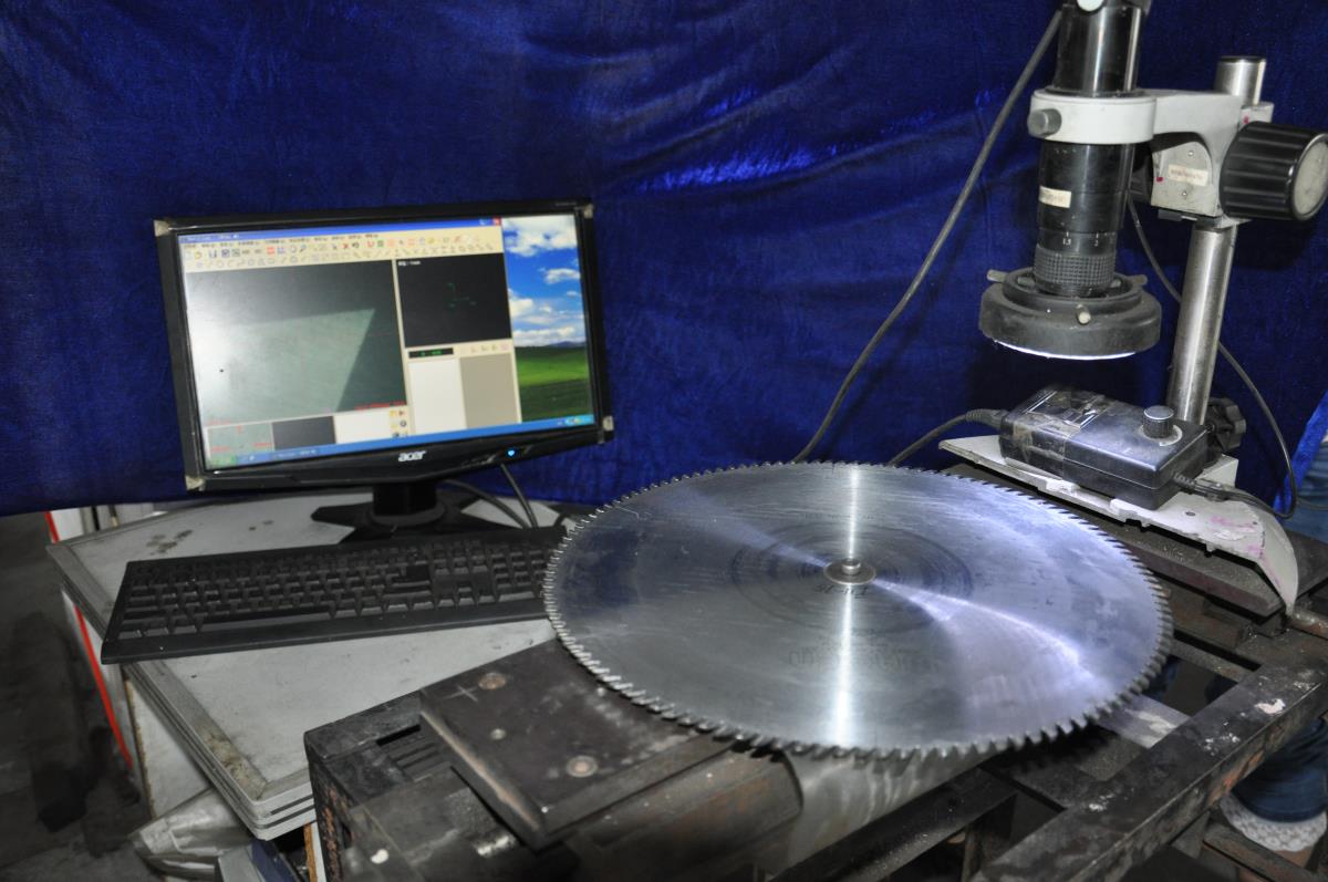 除塵設(shè)備應(yīng)定期測(cè)定清灰周期是否準(zhǔn)確